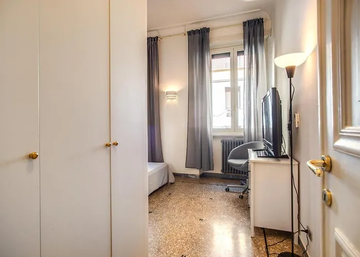 Fresh House Colosseo Apartament *